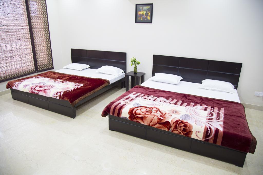 The Mulberry House Bed & Breakfast Yeni Delhi Dış mekan fotoğraf