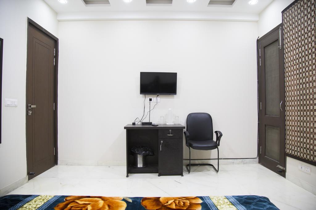 The Mulberry House Bed & Breakfast Yeni Delhi Dış mekan fotoğraf